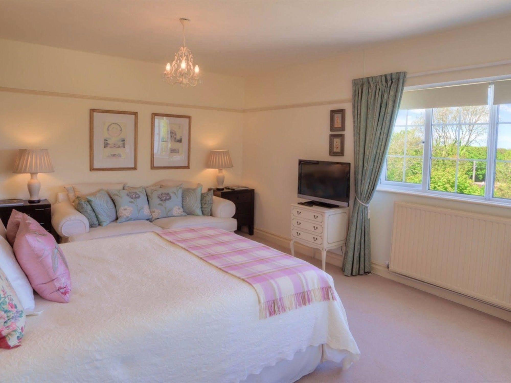 Guest house Higher Faugan Parc 4*